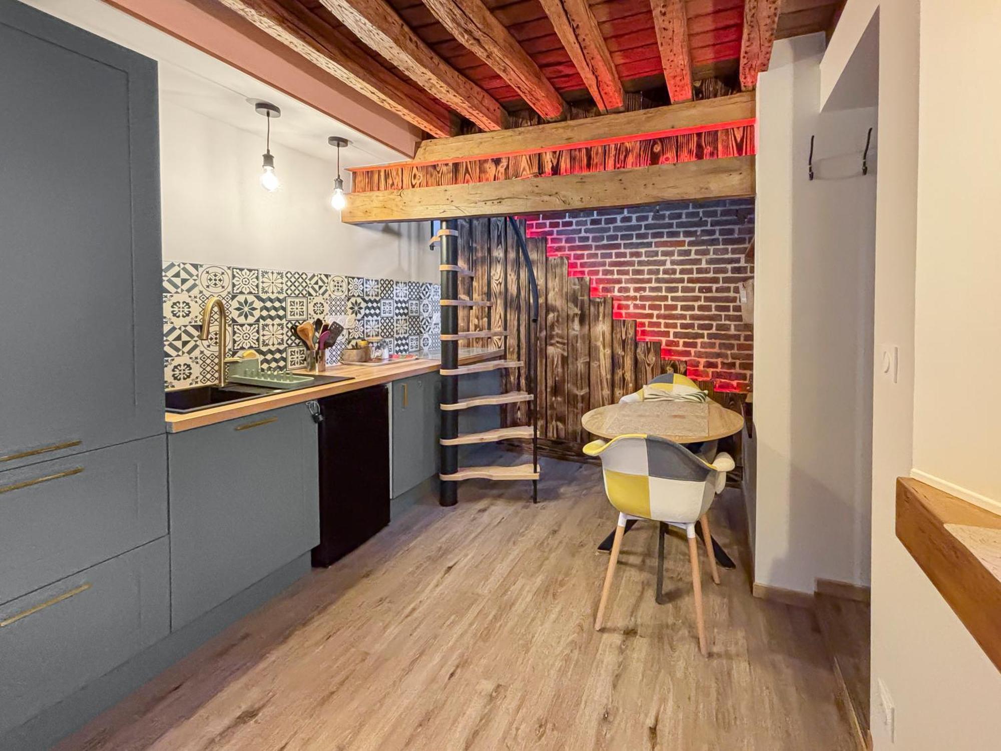 Apartamento Duplex Cosy Avec Netflix & Amazon Prime Beauvais Exterior foto